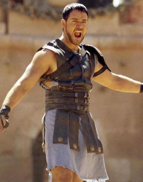 Vücutlarıyla dikkat çeken ünlüler