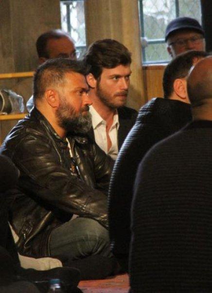 Kıvanç Tatlıtuğ gözyaşlarını tutamadı 