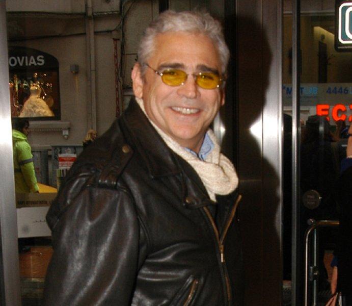 Tolga Savacı ile Nermin Bezmen evleniyor