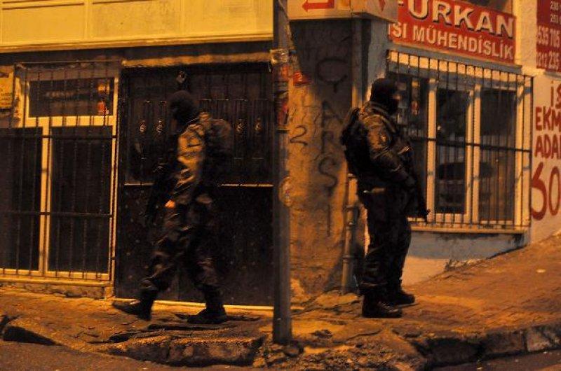 Okmeydanı'nda DHKP-C'ye şafak operasyonu