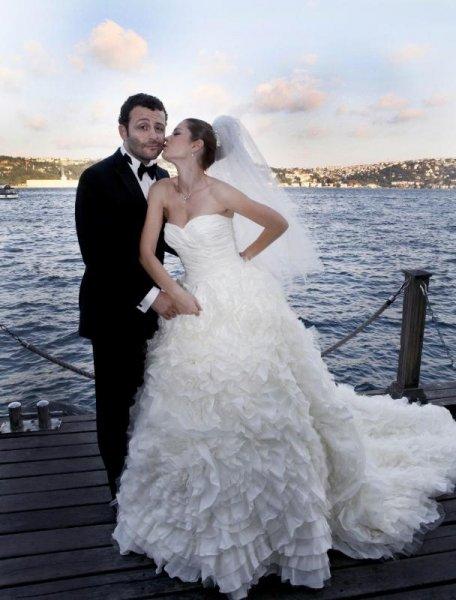 Ünlü oyuncular Arapların en güzel gelin anketinde yer aldı