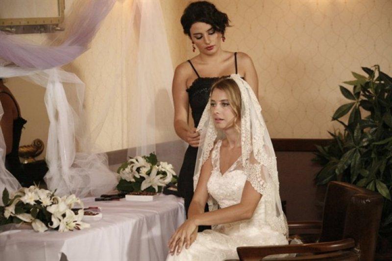 Ünlü oyuncular Arapların en güzel gelin anketinde yer aldı