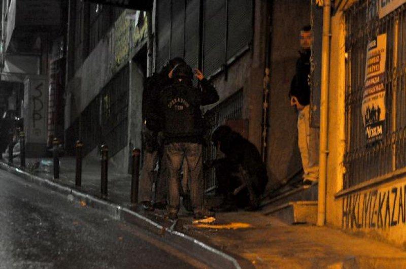 Okmeydanı'nda DHKP-C'ye şafak operasyonu