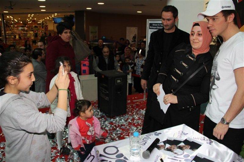 Sinan Akçıl: Artık bekar bir Türk genciyim