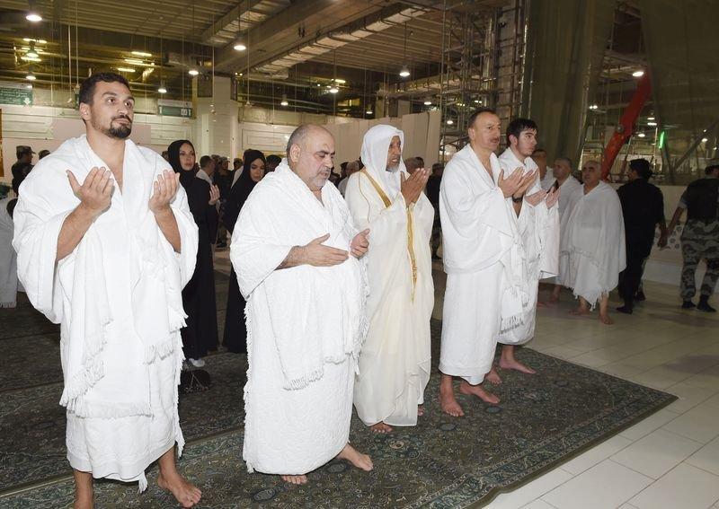 Aliyev'in umre ziyaretinden kareler