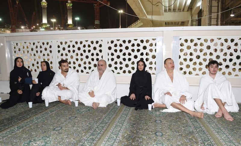 Aliyev'in umre ziyaretinden kareler