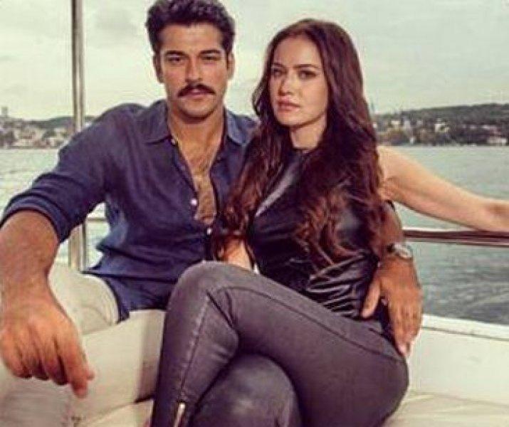 Fahriye Evcen ile Burak Özçivit sırılsıklam oldu