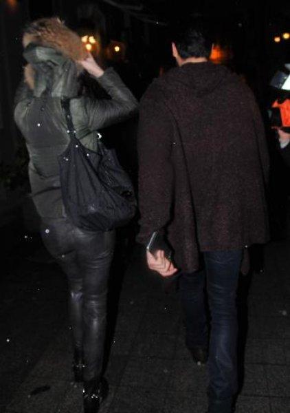 Fahriye Evcen ile Burak Özçivit sırılsıklam oldu