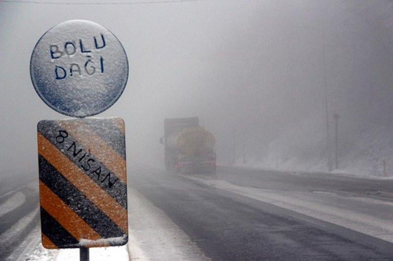 Bolu Dağı'nda kar ve sis alarmı