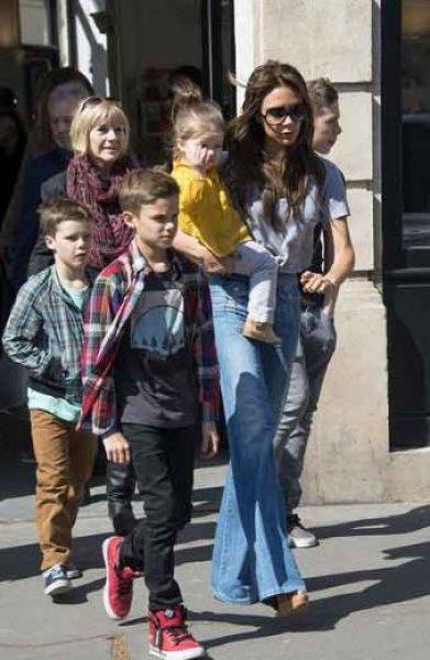 Ünlü kadınların anne olma mutluluğunu tattığı yaşlar