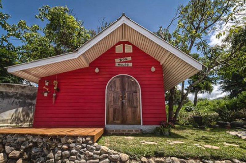 Dünyanın her yerinde tatil yapabileceğiniz 27 küçük ev