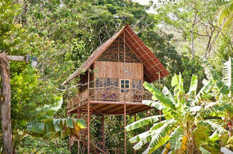 Dünyanın her yerinde tatil yapabileceğiniz 27 küçük ev