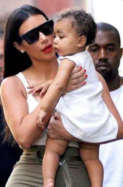 Ünlü kadınların anne olma mutluluğunu tattığı yaşlar