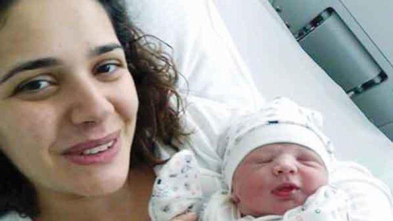 Ünlü kadınların anne olma mutluluğunu tattığı yaşlar