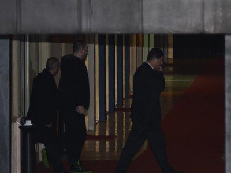 Şahan Gökbakar ile Selin Ortaçlı'nın kaçış planı