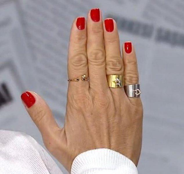 Pınar Altuğ: Yüzümü de gerdirmedim