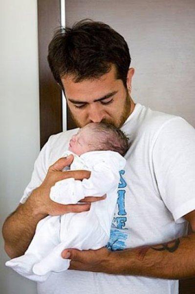 Defne Joy Foster'ın oğlu Can Kılıç 6 yaşında