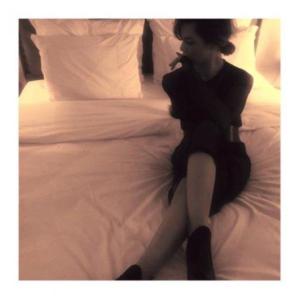 Instagram'da ünlülerin 14 Nisan paylaşımları 