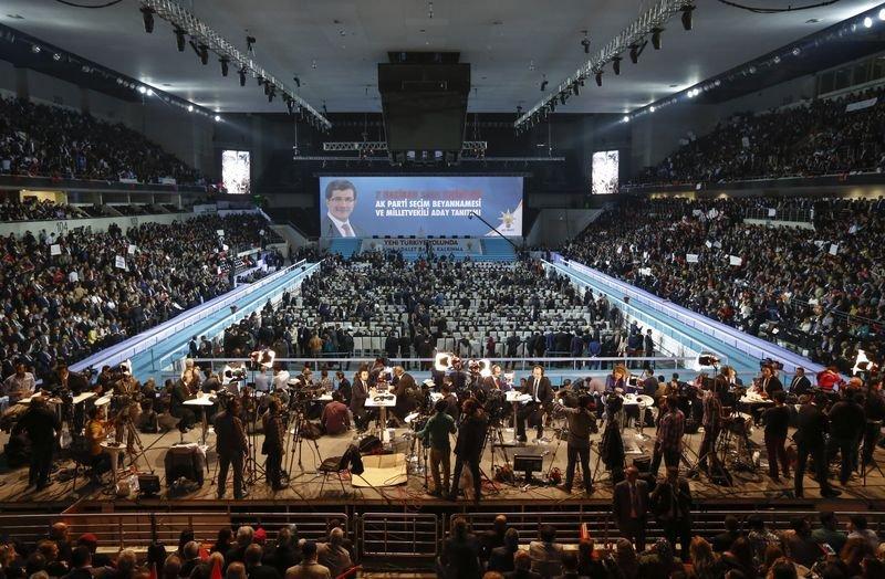 AK Parti Seçim Beyannamesi Toplantısı