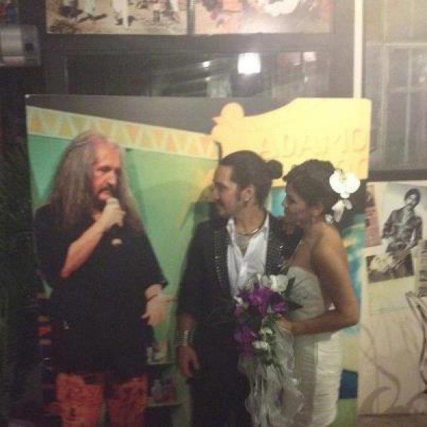 Doğukan Manço boşanıyor