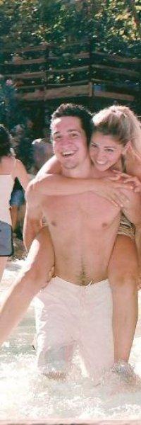 Doğukan Manço boşanıyor