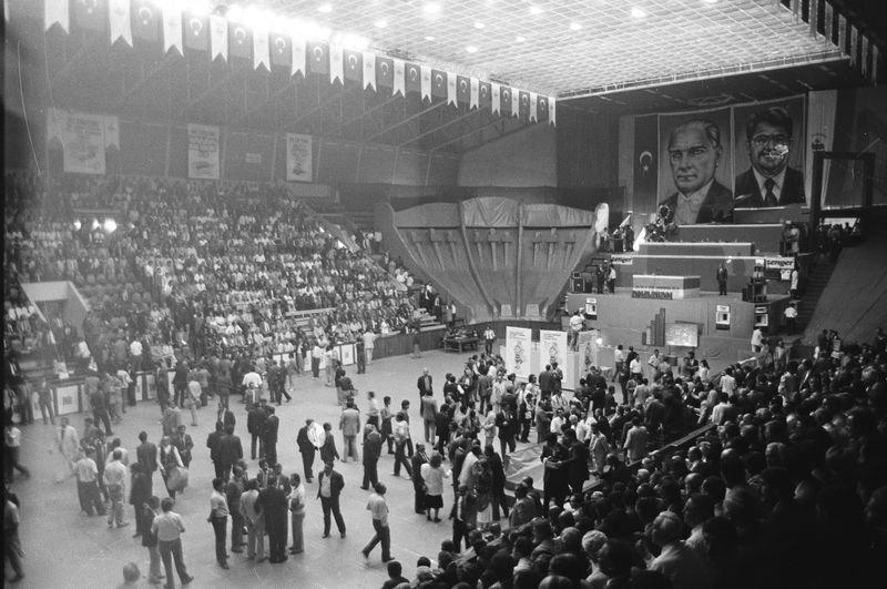 8.Cumhurbaşkanı Turgut Özal'dan kareler