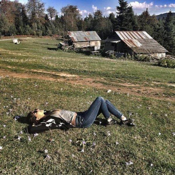 Ünlülerden hafta sonu Instagram paylaşımları 