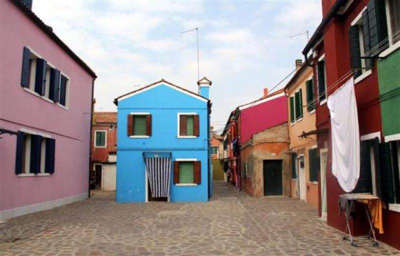 Venedik'in en renkli adası: Burono