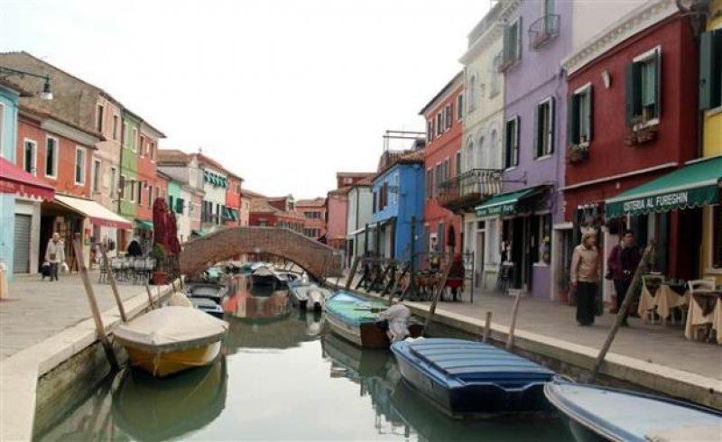 Venedik'in en renkli adası: Burono