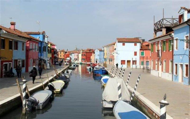 Venedik'in en renkli adası: Burono