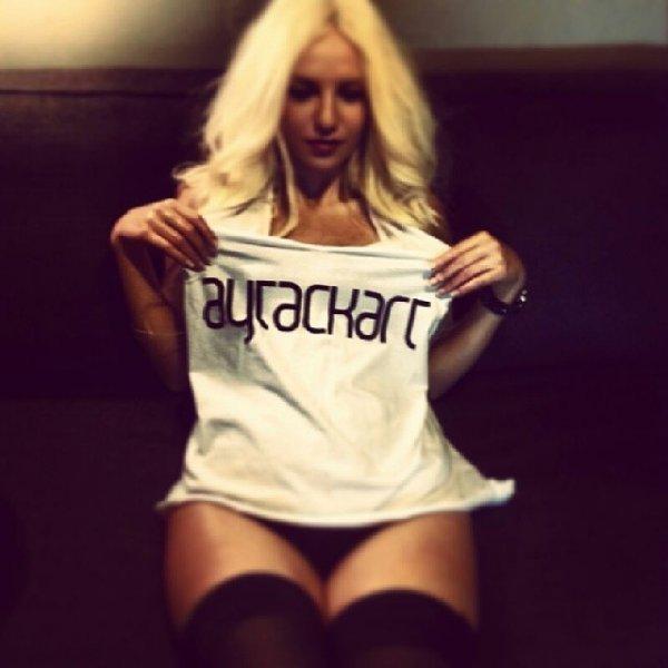 Ayşenur Balcı estetik yaptırdı