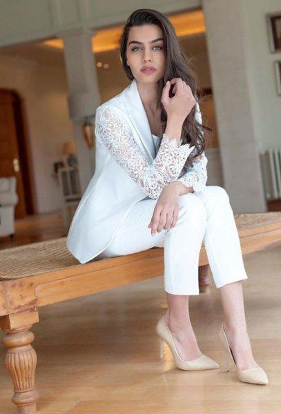 Amine Gülşe: Öpüşme sahnesinde çok gerildim