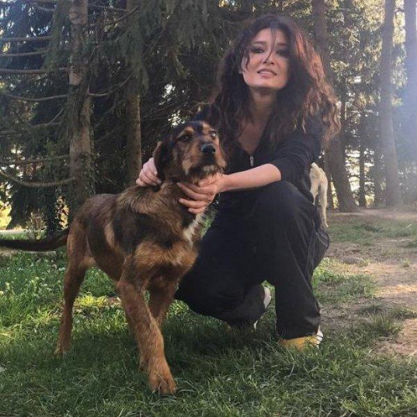 Ünlülerin objektifinden 20 Nisan Instagram paylaşımları 