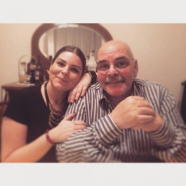 Ünlülerin objektifinden 21 Nisan Instagram paylaşımları 