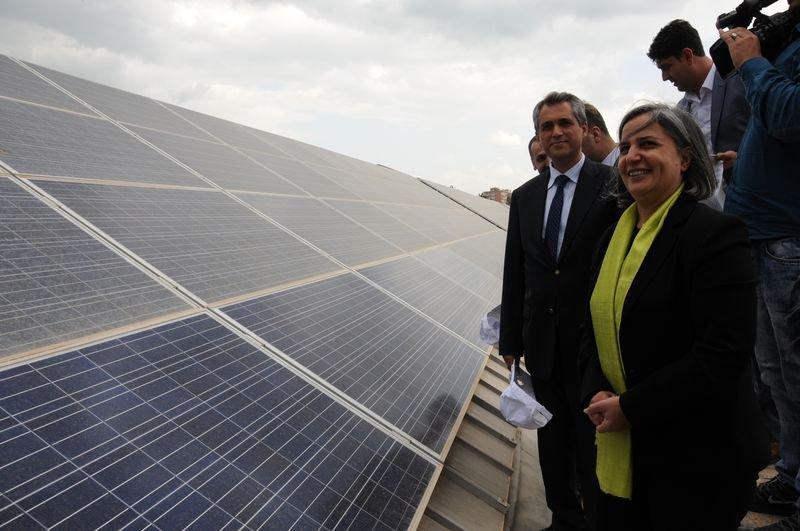 Diyarbakır Belediyesi güneş enerjisiyle elektrik üretecek - Resim 12