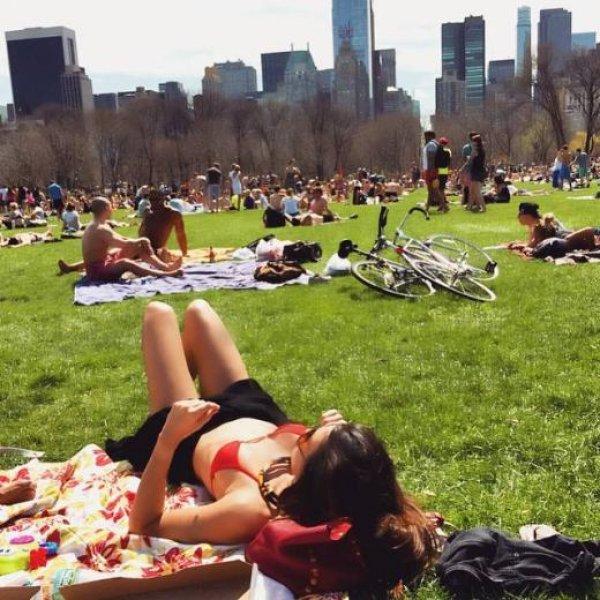 Ünlülerin objektifinden 21 Nisan Instagram paylaşımları 