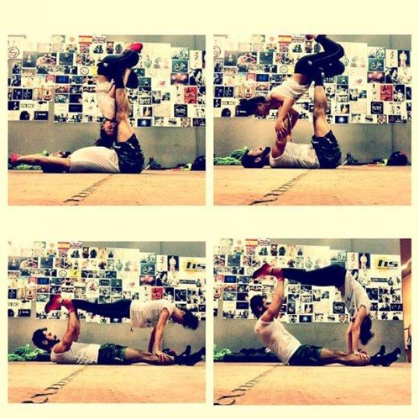 Ünlülerin objektifinden 22 Nisan Instagram paylaşımları 