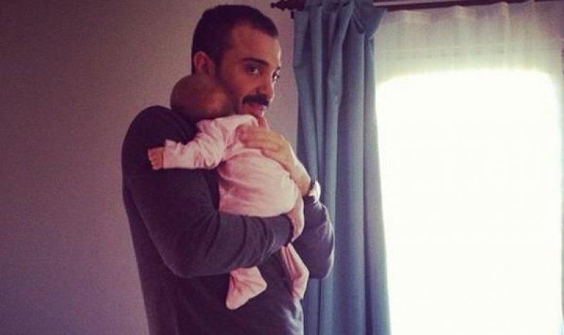 Demet Akalın'ın kızı Hira 