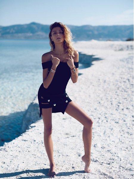 Özge Ulusoy ile Hacı Sabancı tatile çıktı