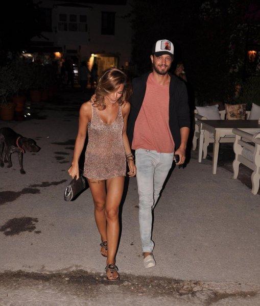 Eliz Sakuçoğlu ve Merve Boluğur'dan eski aşklarına gönderme 