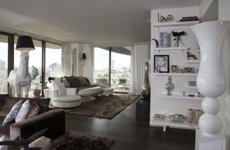 Wesley Sneijder - Yolanthe Cabau'nun evi