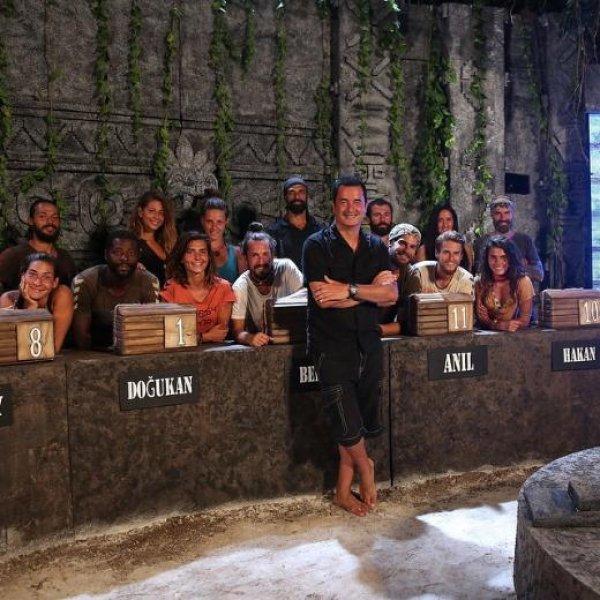 Ünlülerin objektifinden 30 Nisan Instagram paylaşımları 