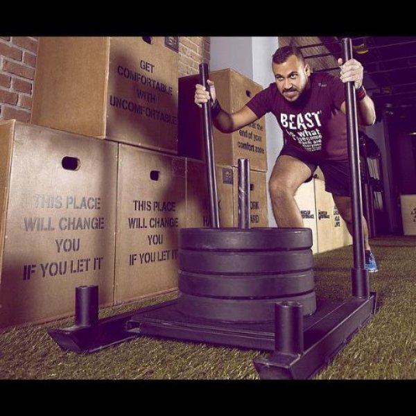 Ünlülerin objektifinden 30 Nisan Instagram paylaşımları 