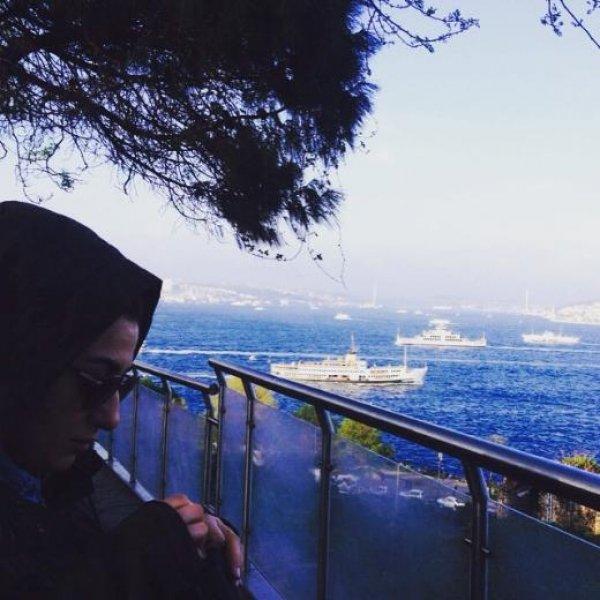 Ünlülerden 2 Mayıs  Instagram paylaşımları 