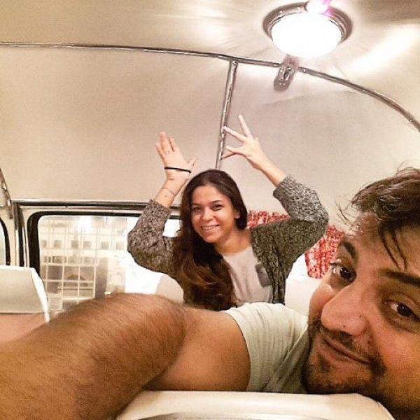 Şinasi Yurtsever ile Ferihan Kaya nişanlandı