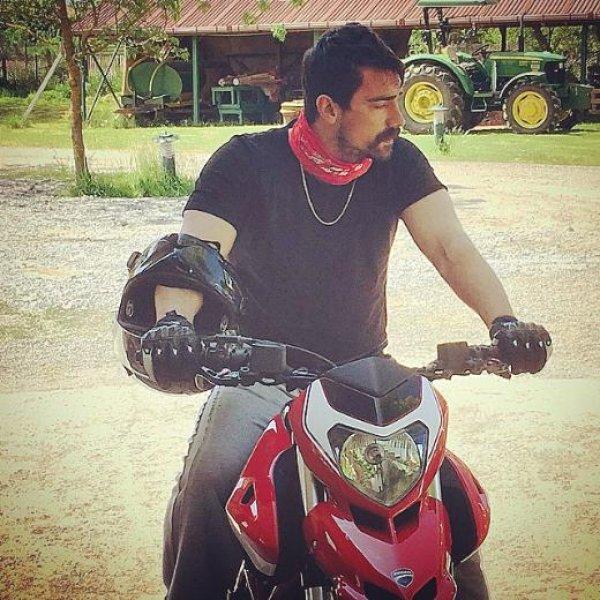 Ünlülerden 5 Mayıs Instagram paylaşımları