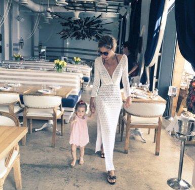 Ünlülerden 5 Mayıs Instagram paylaşımları