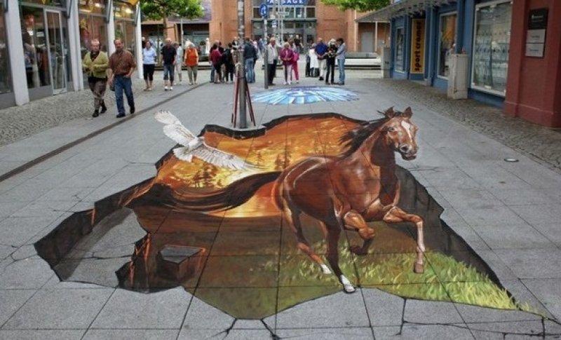 Sokakların çehresi 3 boyutlu resimlerle değişti