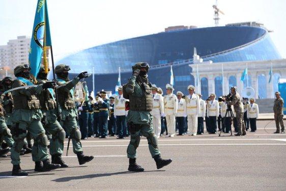 Kazakistan’da Büyük Zafer’in 70. yılı kutlanıyor