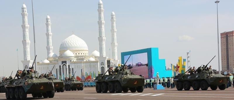 Kazakistan’da Büyük Zafer’in 70. yılı kutlanıyor
